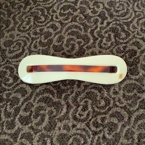 Alexandre de Paris Woman’s Hair Clip